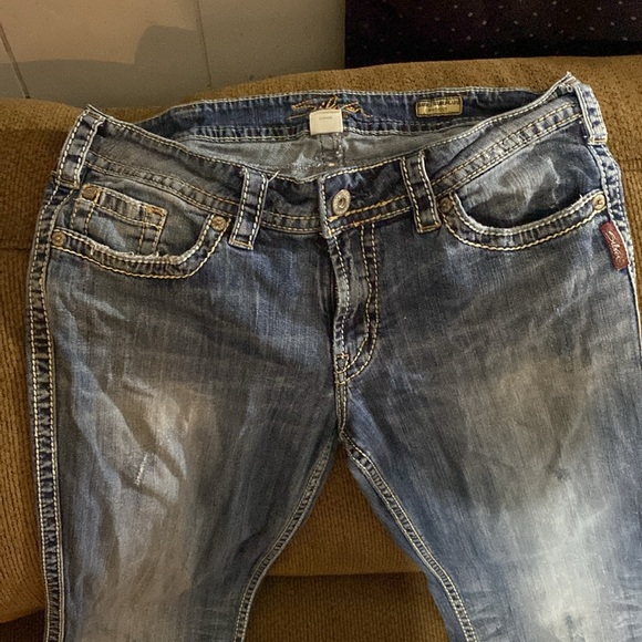 Women’s Silver 32/33 jeans inseam 31” flat across the waist 17.5” - Picture 3 of 13